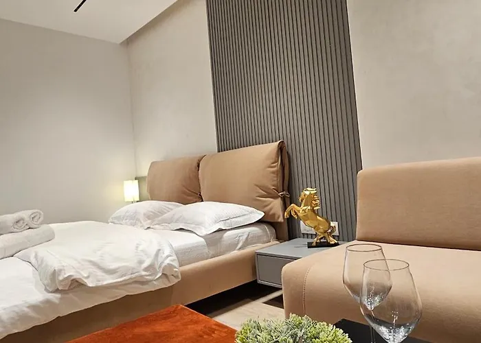 Center Easy_luxury 公寓